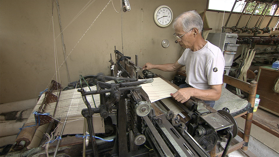 06.繭玉かざり、伊勢崎絣。養蚕の存続に向けた取り組み｜群馬県